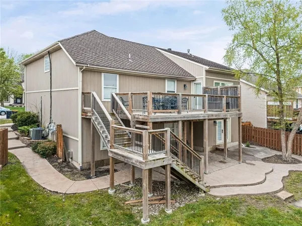 $460,000 | 7320 Northwest 85th Terrace, Kansas City, MO 64153
