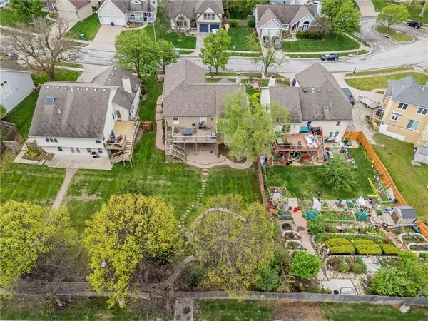 $460,000 | 7320 Northwest 85th Terrace, Kansas City, MO 64153