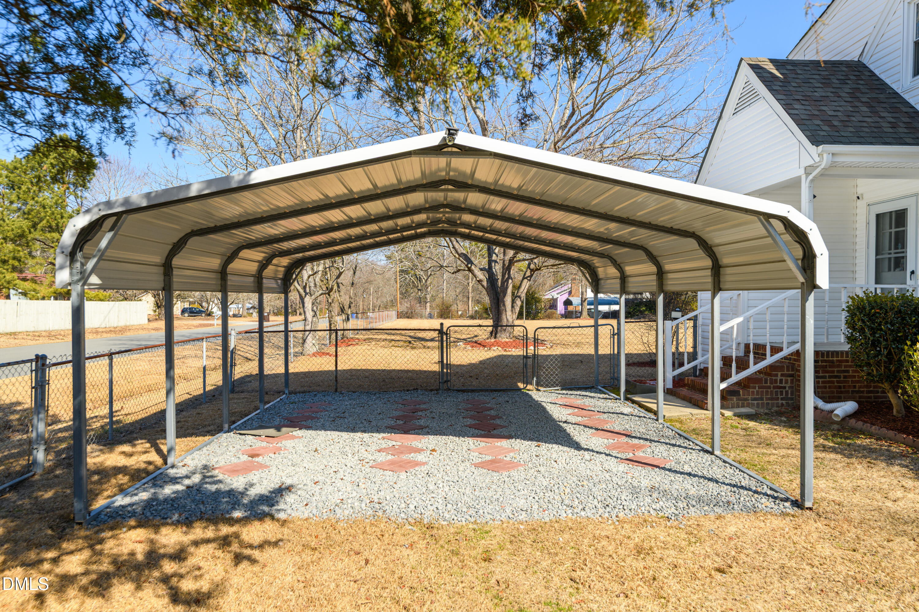 624 Wagstaff Road Fuquay-Varina, NC 27526 - Photo 20 of 39 a view of entryway