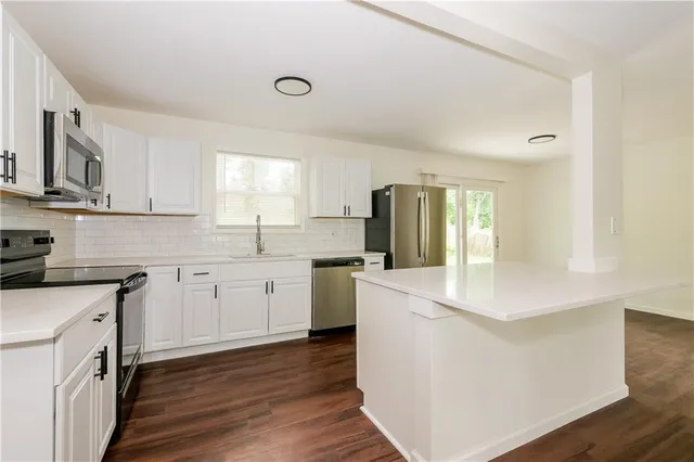 $2,100 | 6600 Northwest 50th Street, Kansas City, MO 64151