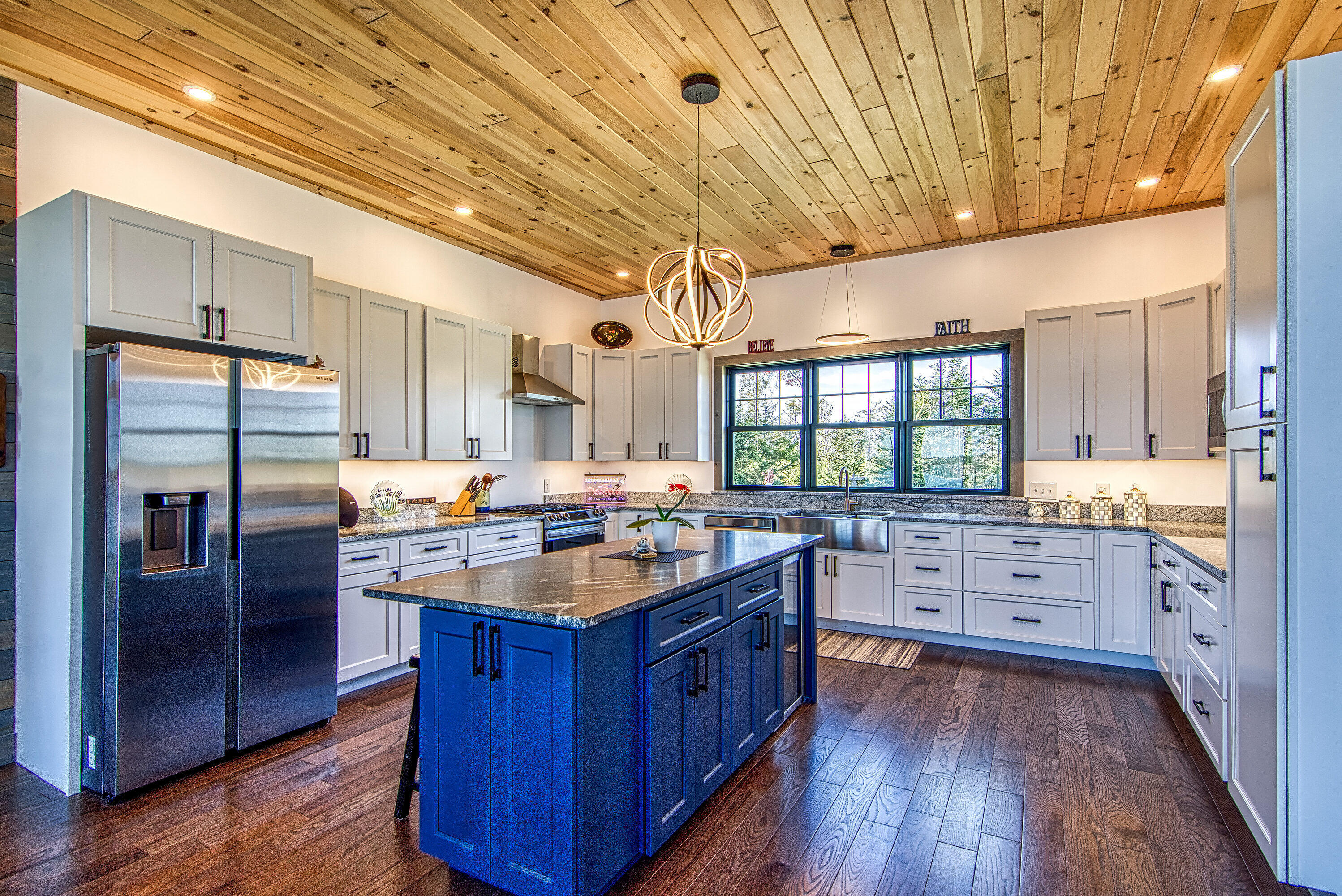 49 Peninsula Shore Road Gouldsboro, ME 04624 - Photo 20 of 58 49 Peninsula Shore Kitchen