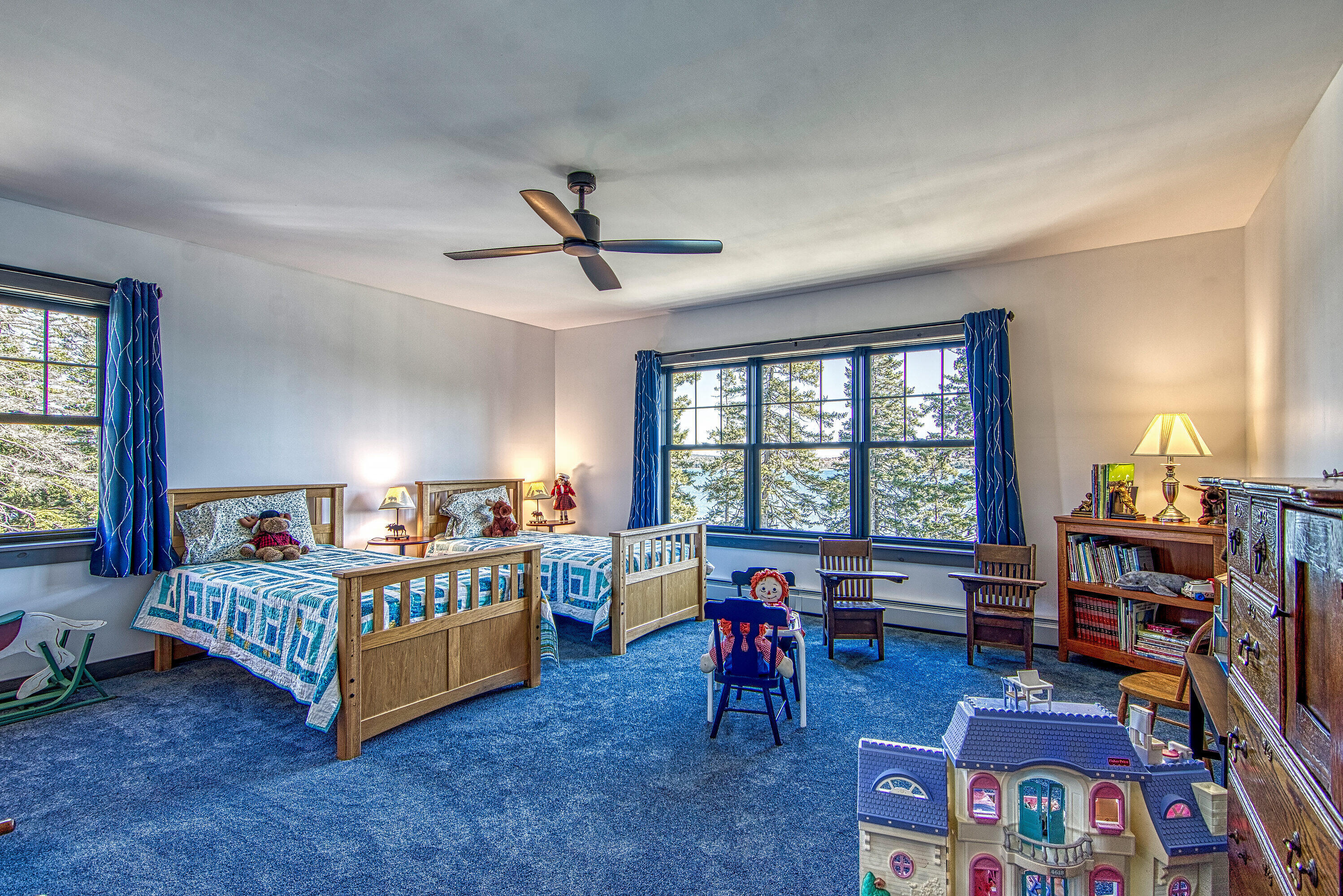 49 Peninsula Shore Road Gouldsboro, ME 04624 - Photo 38 of 58 49 Peninsula Shores Second Upper Bedroom