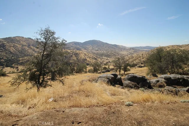 $179,000 | 35616 Arrowhead Lane, Squaw Valley, CA 93675