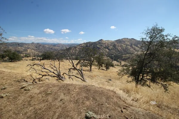 $179,000 | 35616 Arrowhead Lane, Squaw Valley, CA 93675