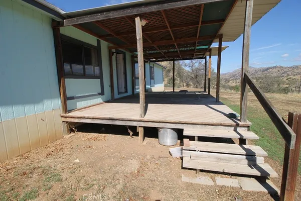 $179,000 | 35616 Arrowhead Lane, Squaw Valley, CA 93675