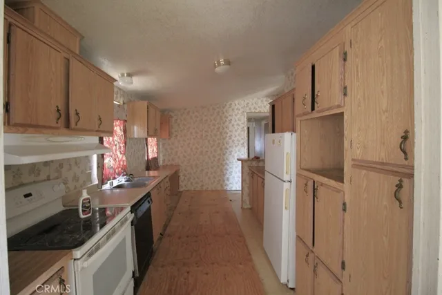 $179,000 | 35616 Arrowhead Lane, Squaw Valley, CA 93675