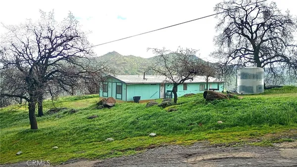 $179,000 | 35616 Arrowhead Lane, Squaw Valley, CA 93675