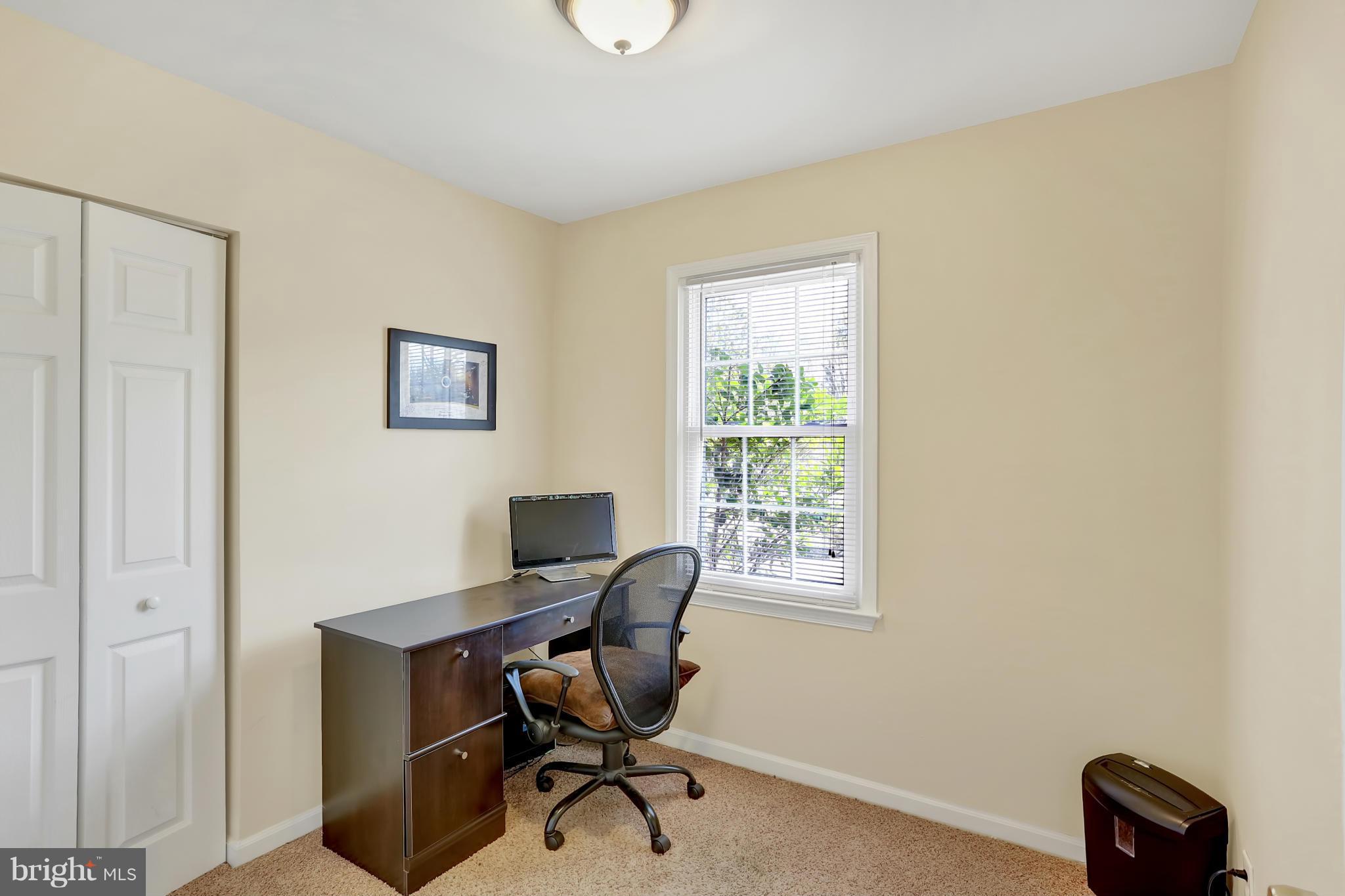143 Choptank Road Stafford, VA 22556 - Photo 22 of 30 Cozy fourth bedroom on the main level