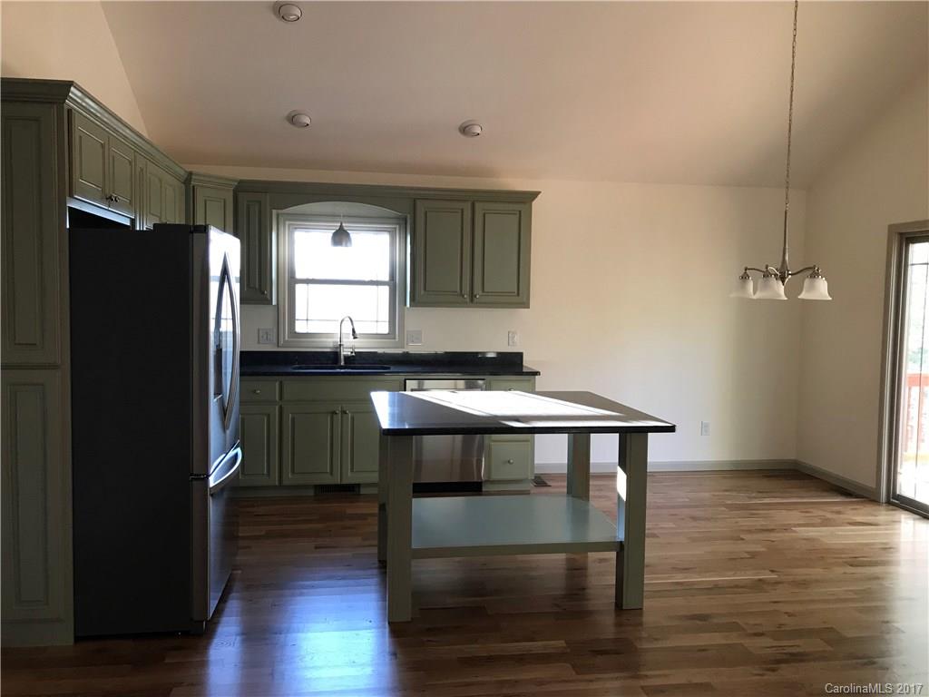 399 Hunters Ridge Road, Unit 19 Mills River, NC 28759 - Photo 7 of 9 Gallery Image 7