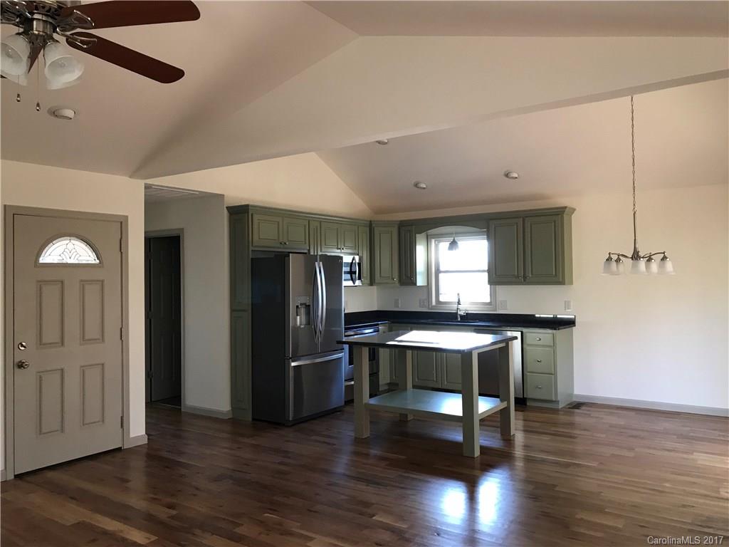 399 Hunters Ridge Road, Unit 19 Mills River, NC 28759 - Photo 8 of 9 Gallery Image 8