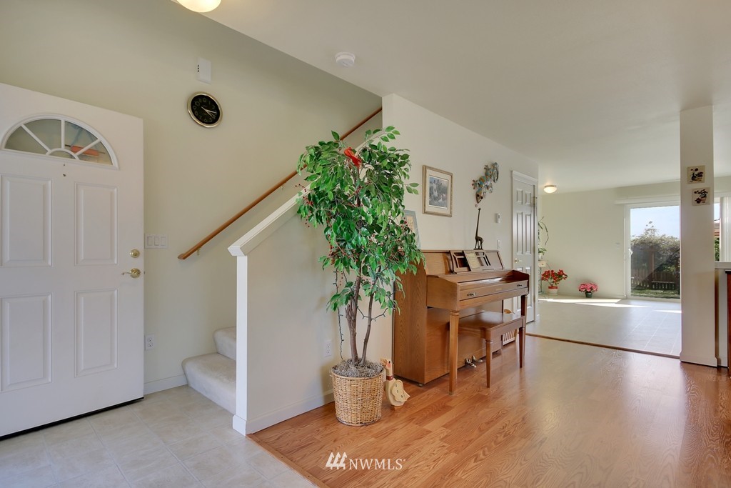 1301 Foreman Road DuPont, WA 98327 - Photo 11 of 23