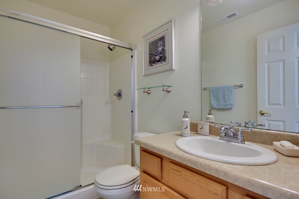 1301 Foreman Road DuPont, WA 98327 - Photo 13 of 23