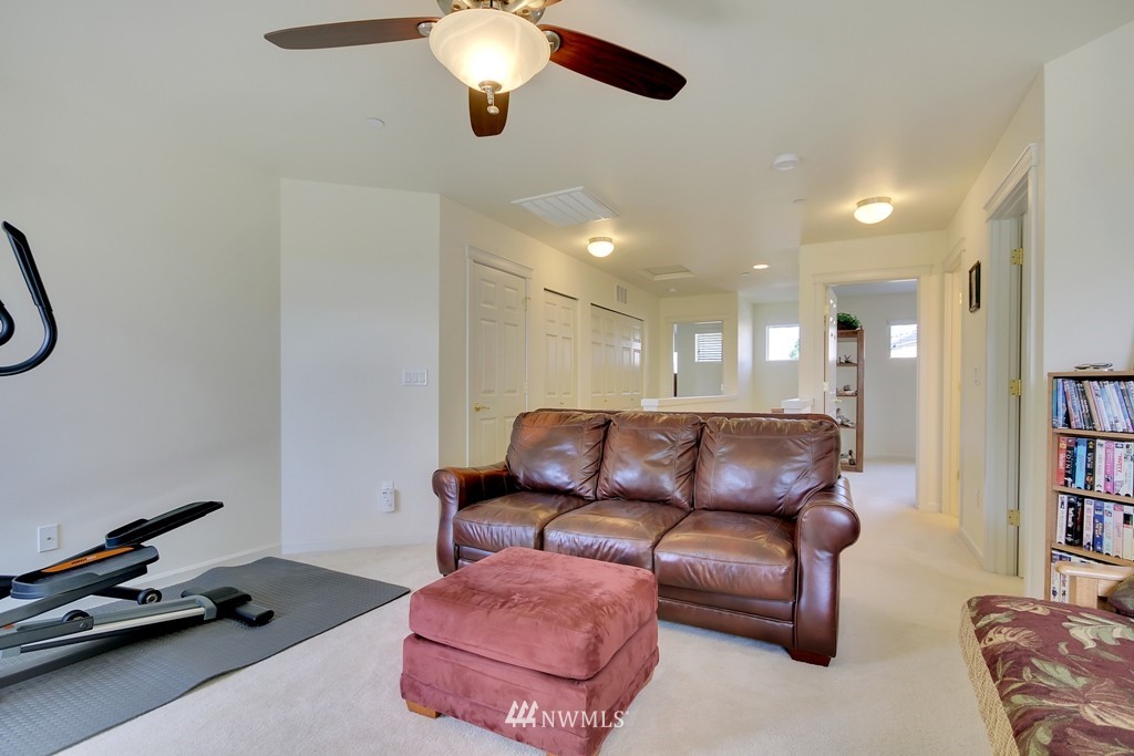 1301 Foreman Road DuPont, WA 98327 - Photo 15 of 23