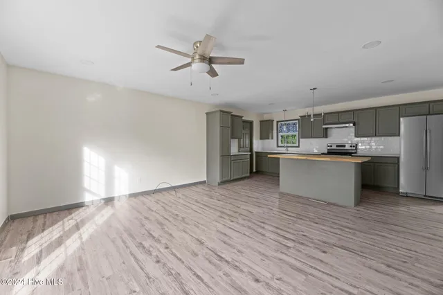 $1,750 | 116 Shepard Street, Havelock, NC 28532