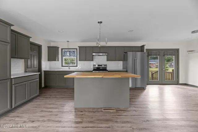 $1,750 | 116 Shepard Street, Havelock, NC 28532