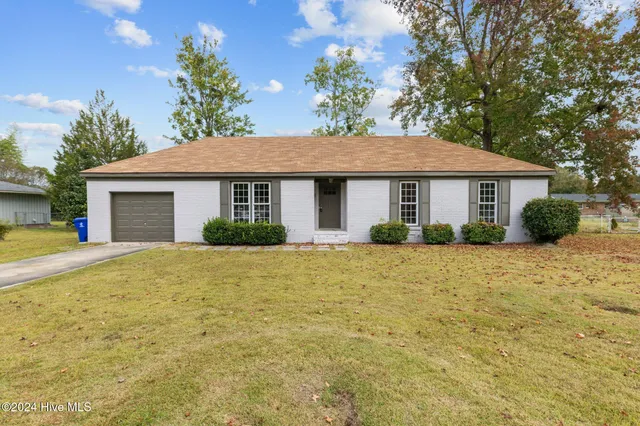 $1,750 | 116 Shepard Street, Havelock, NC 28532