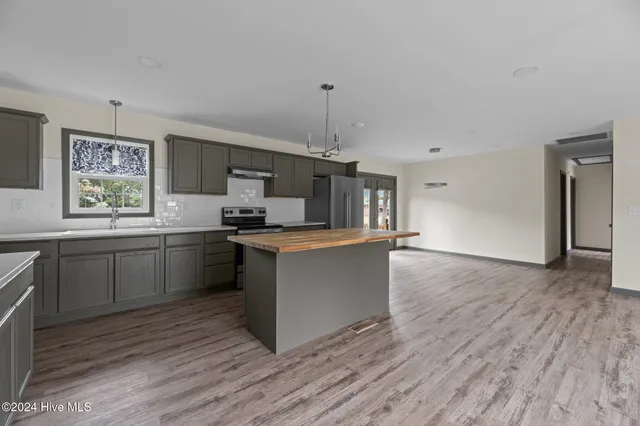 $1,750 | 116 Shepard Street, Havelock, NC 28532