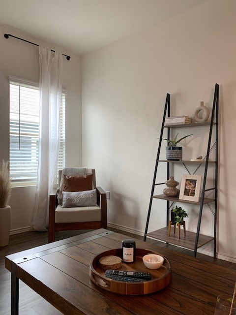 7109 Spirit Hill Road Austin, TX 78744 - Photo 7 of 24