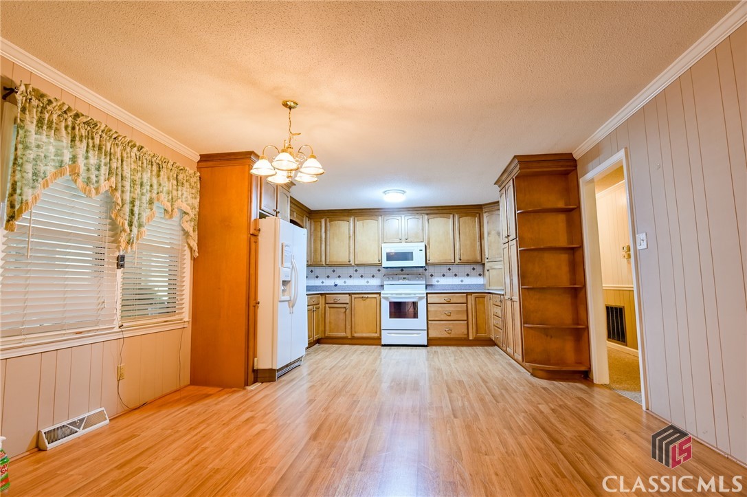 2580 Ridge Road Hartwell, GA 30643 - Photo 10 of 70 Gallery Image 10