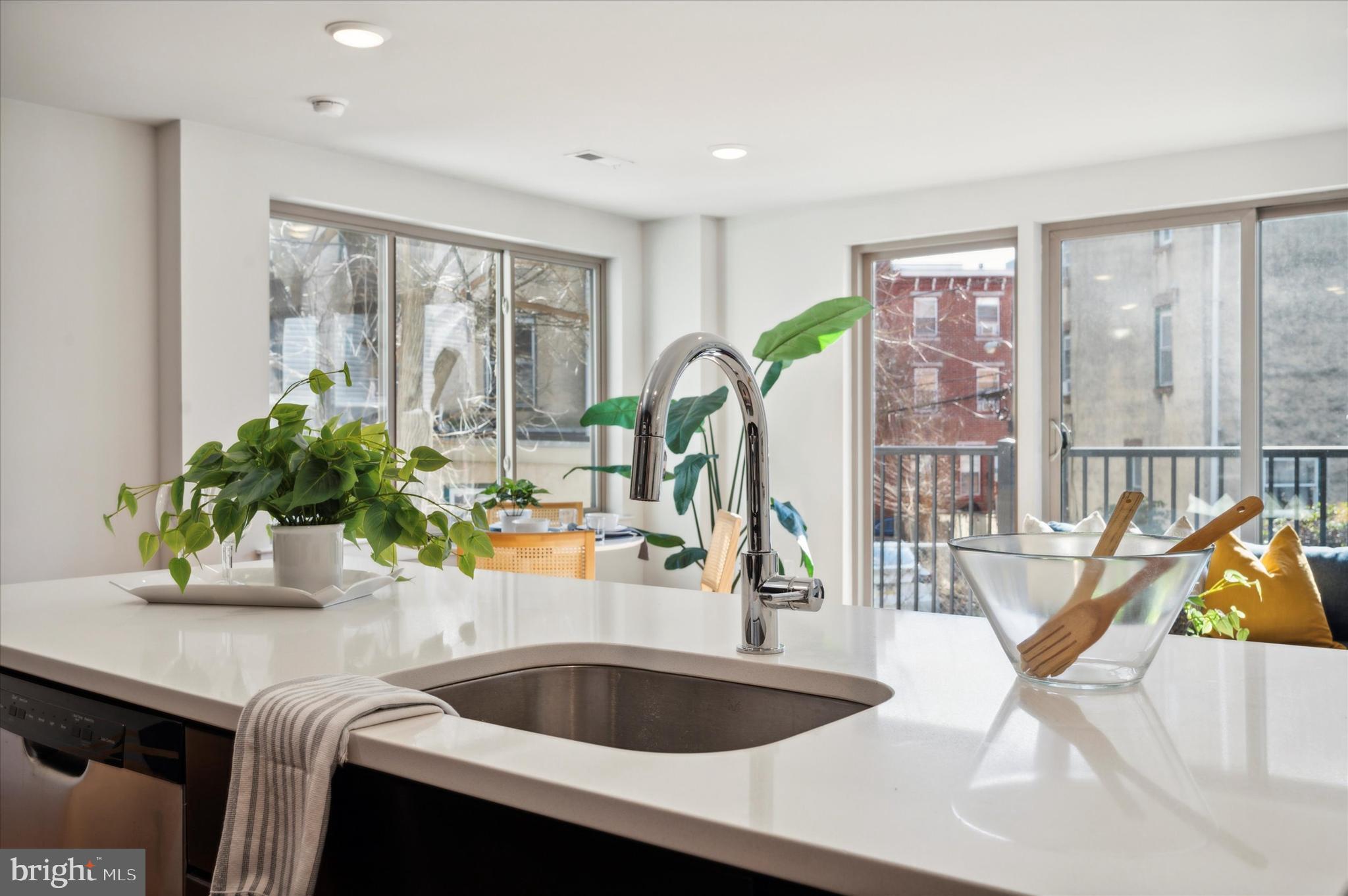 1608 Ridge Avenue, Unit 203 Philadelphia, PA 19130 - Photo 17 of 30