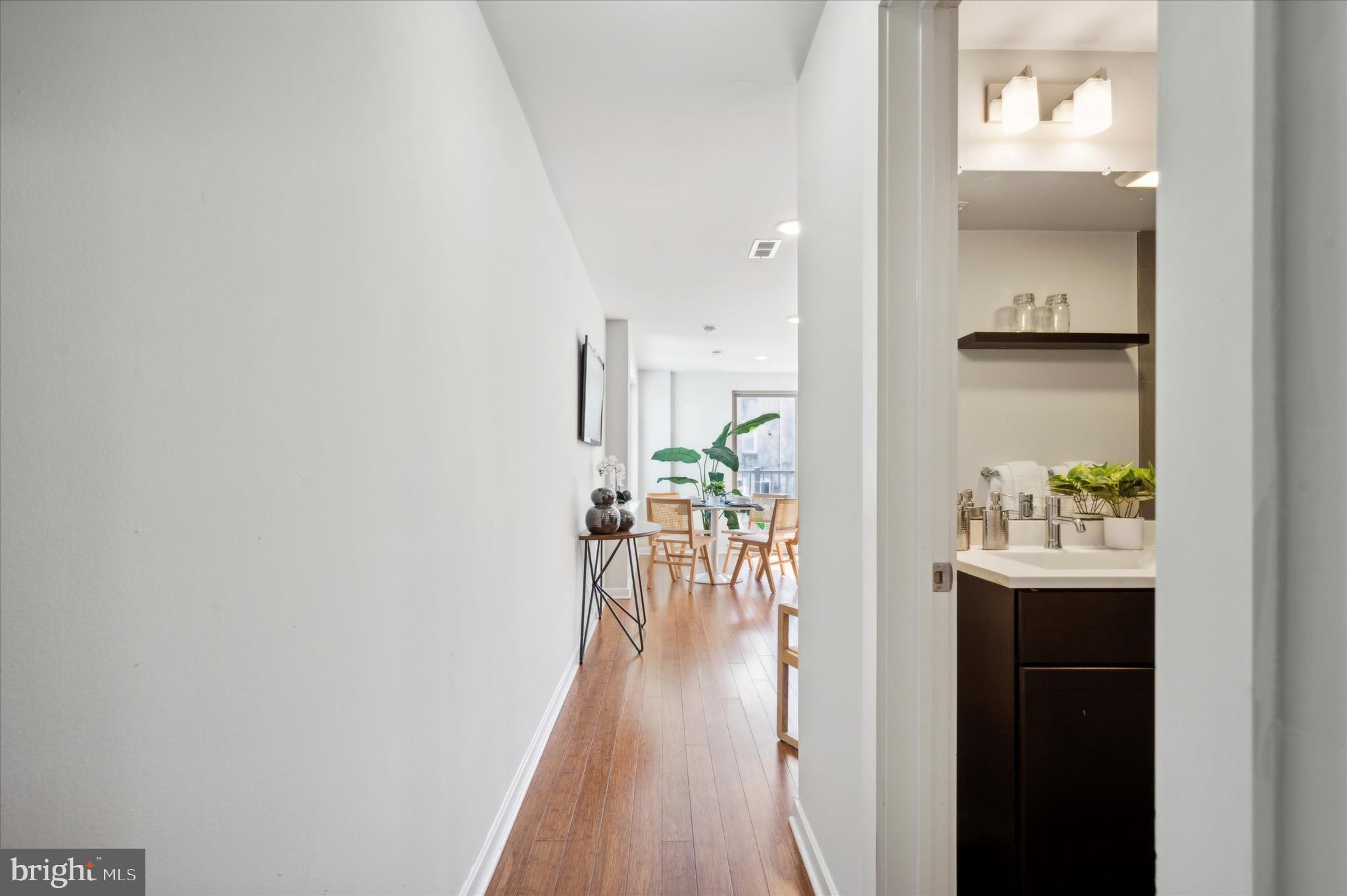 1608 Ridge Avenue, Unit 203 Philadelphia, PA 19130 - Photo 20 of 30
