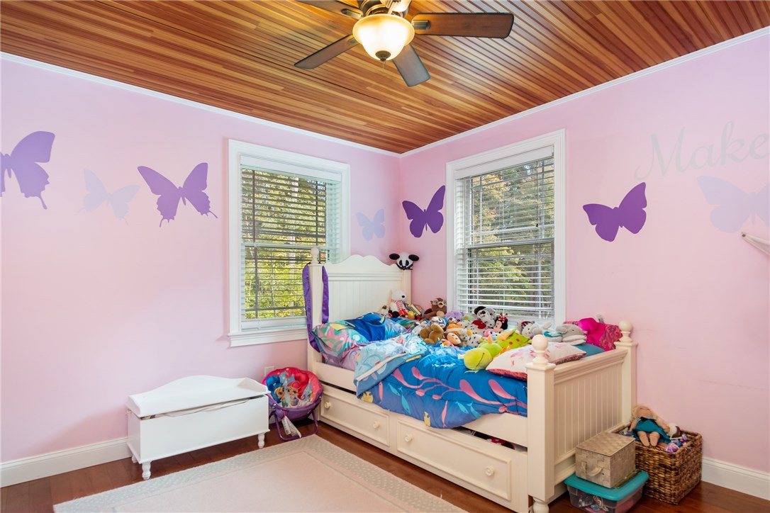220 John Tillinghast Road Coventry, RI 02827 - Photo 25 of 40
