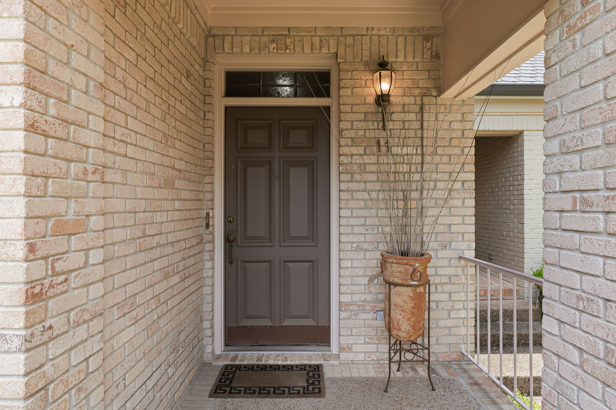 2834 Montebello Road, Unit B11 Austin, TX 78746 - Photo 4 of 39