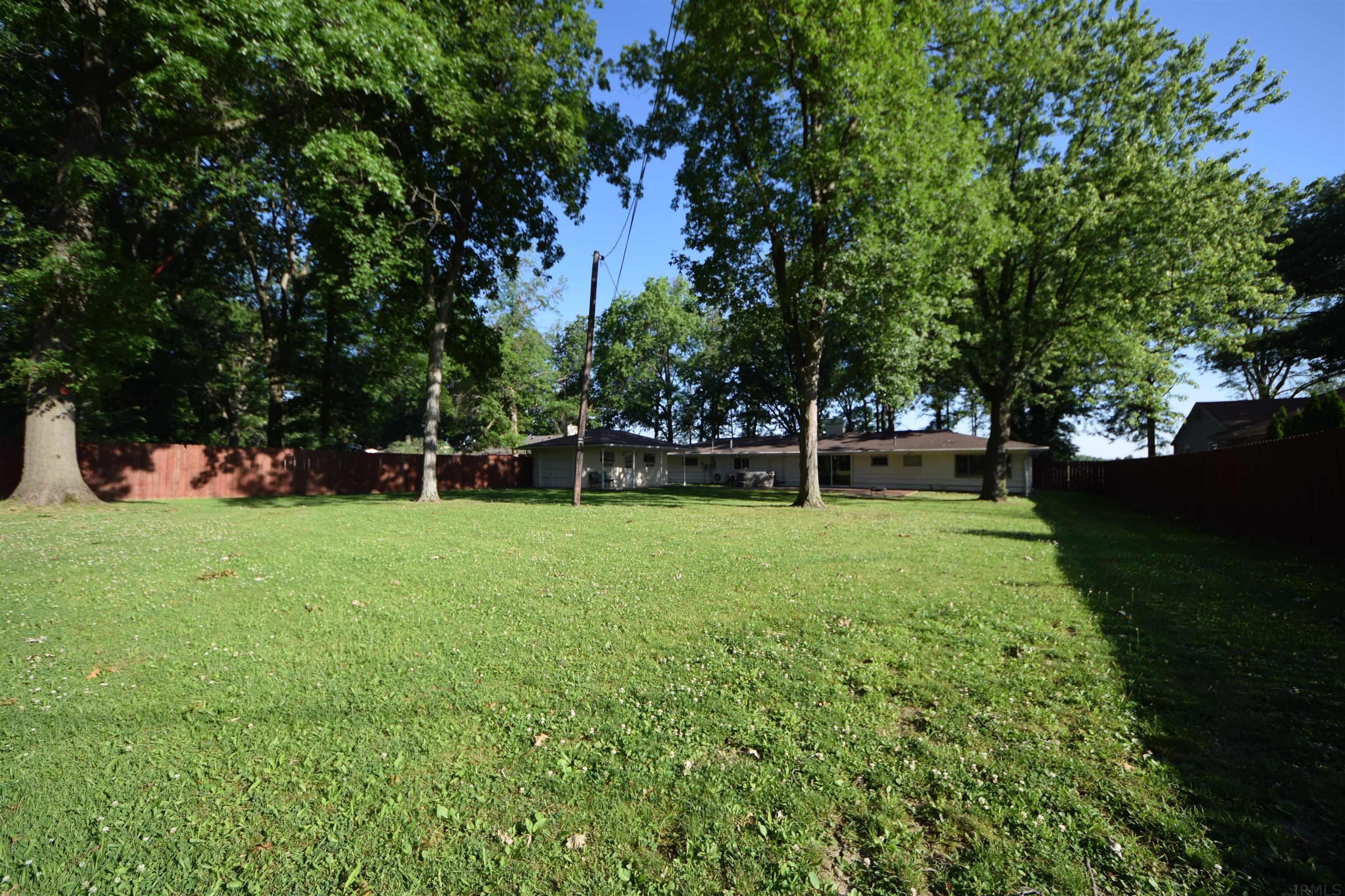 725 West Ludwig Road Fort Wayne, IN 46825 - Photo 21 of 22