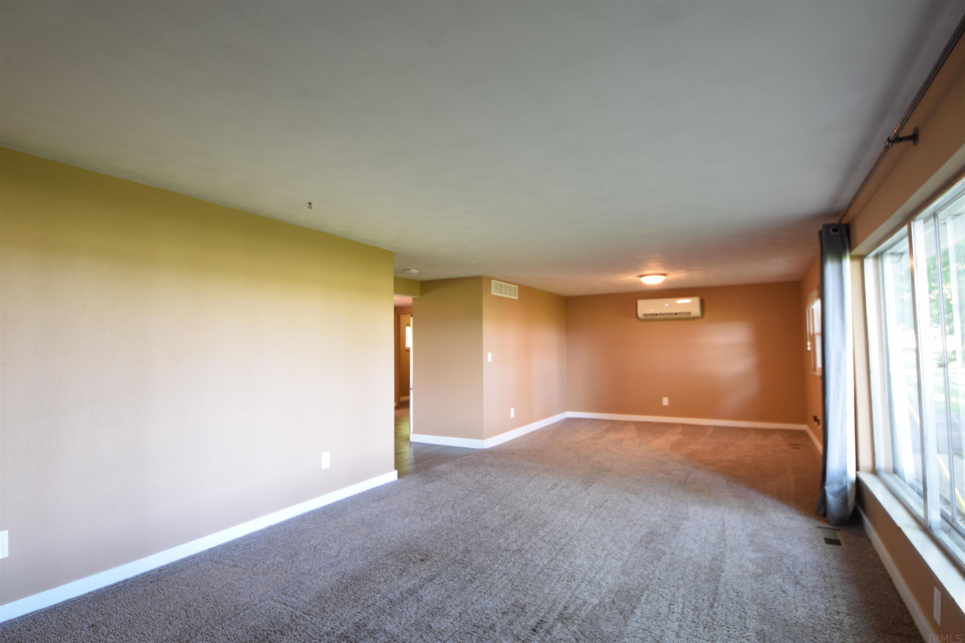 725 West Ludwig Road Fort Wayne, IN 46825 - Photo 7 of 22
