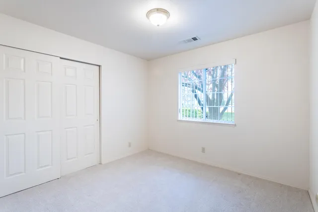 $389,900 | 3085 Seminole Drive, Redding, CA 96001