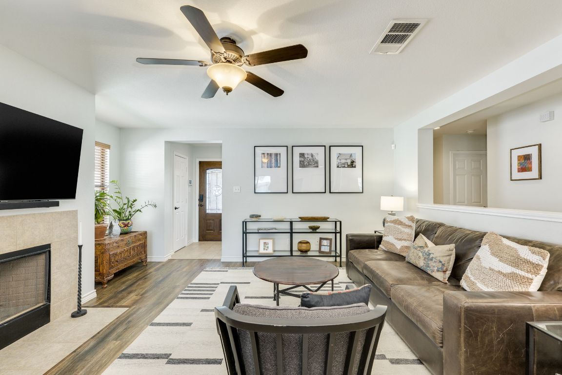 837 Watson Way Pflugerville, TX 78660 - Photo 1 of 39
