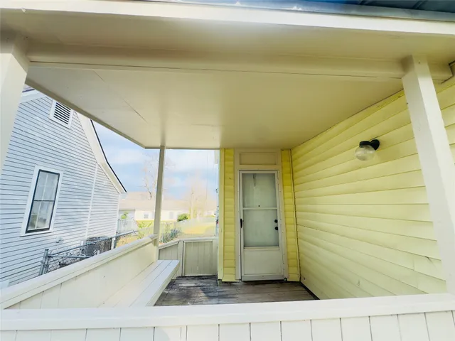 $1,650 | 409 Botts Street, Brenham, TX 77833