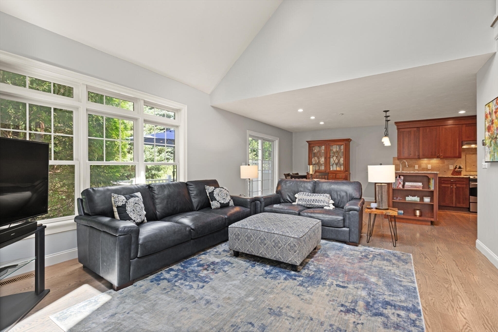 6 Old County Road, Unit 16 Sudbury, MA 01776 - Photo 10 of 36