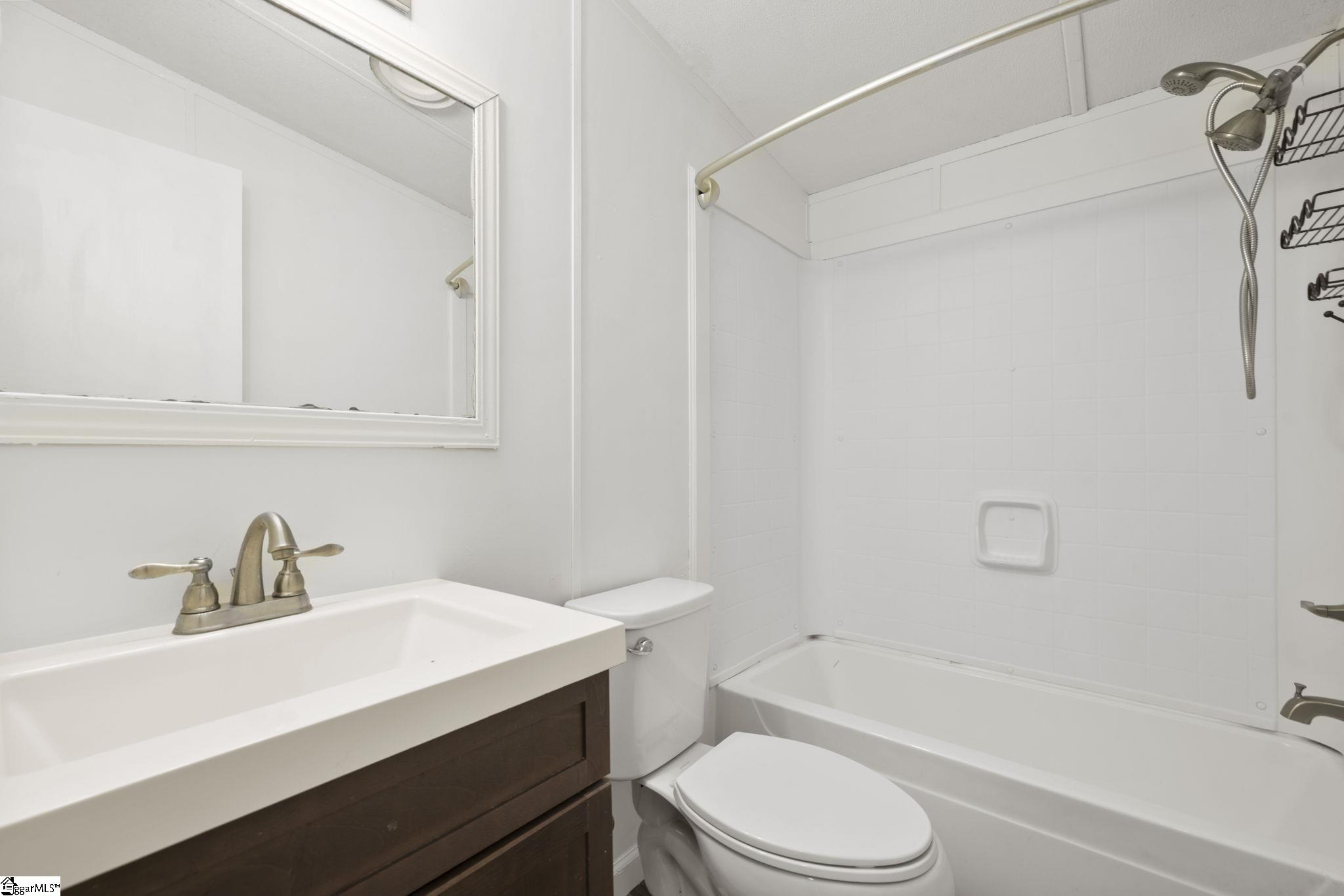 115 Rabbit Trail Easley, SC 29642 - Photo 17 of 33