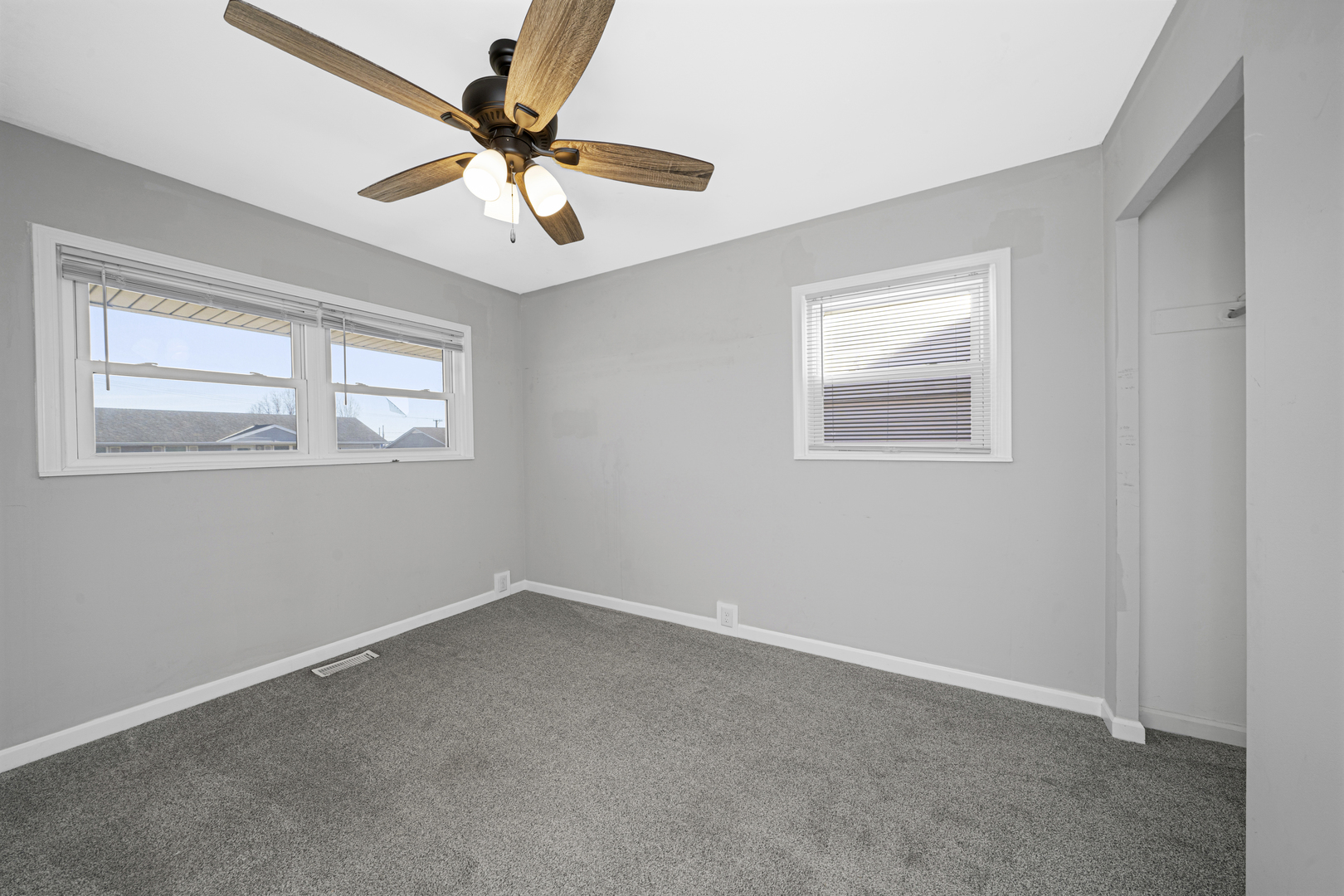 30 Ambassador Avenue Romeoville, IL 60446 - Photo 16 of 24 Gallery Image 16