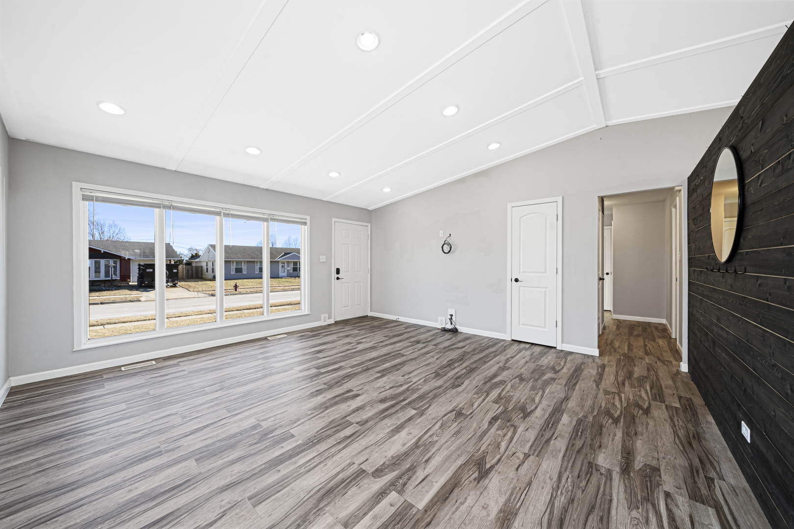 30 Ambassador Avenue Romeoville, IL 60446 - Photo 6 of 24 Gallery Image 6