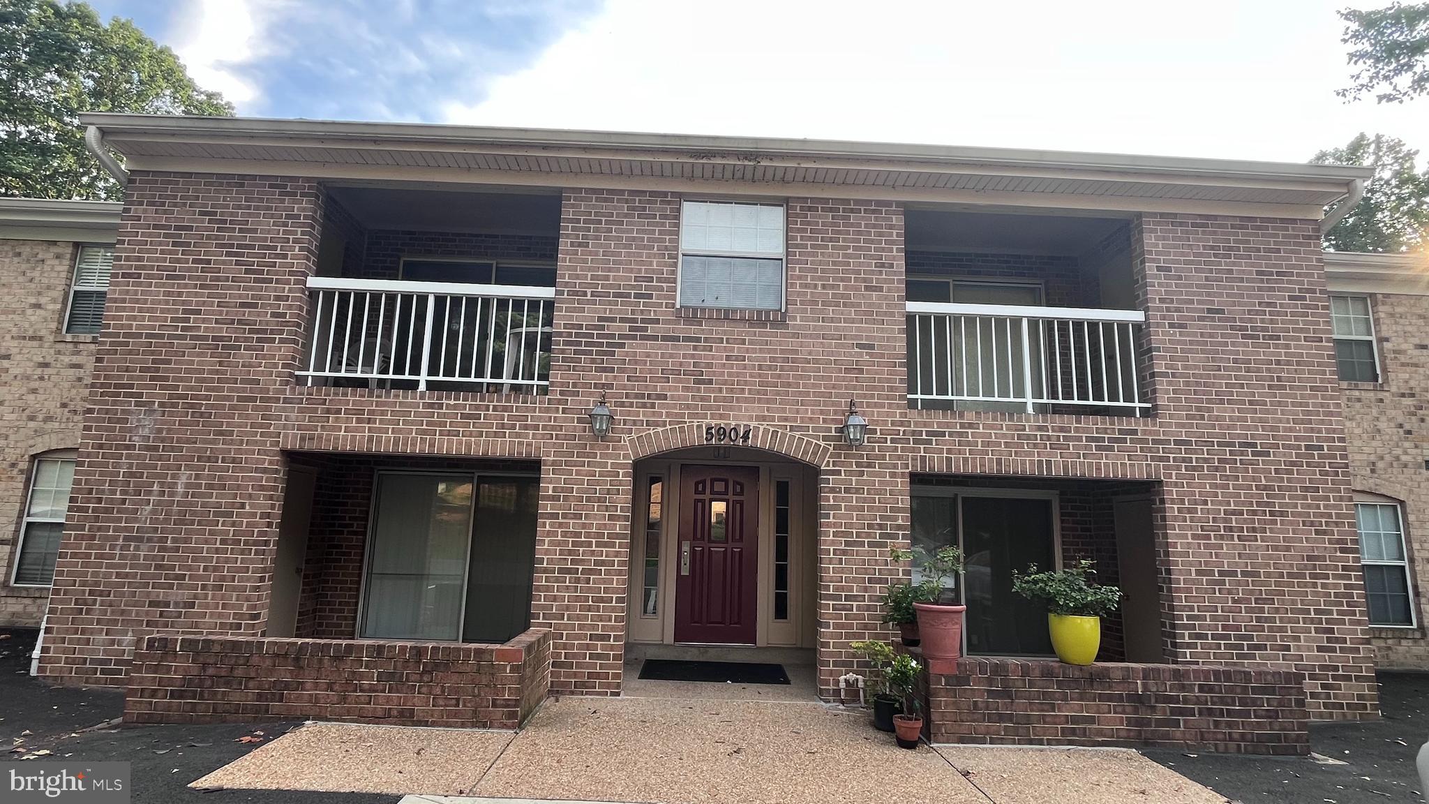 5904 Cove Landing Road, Unit 301 Burke, VA 22015 - Photo 1 of 42