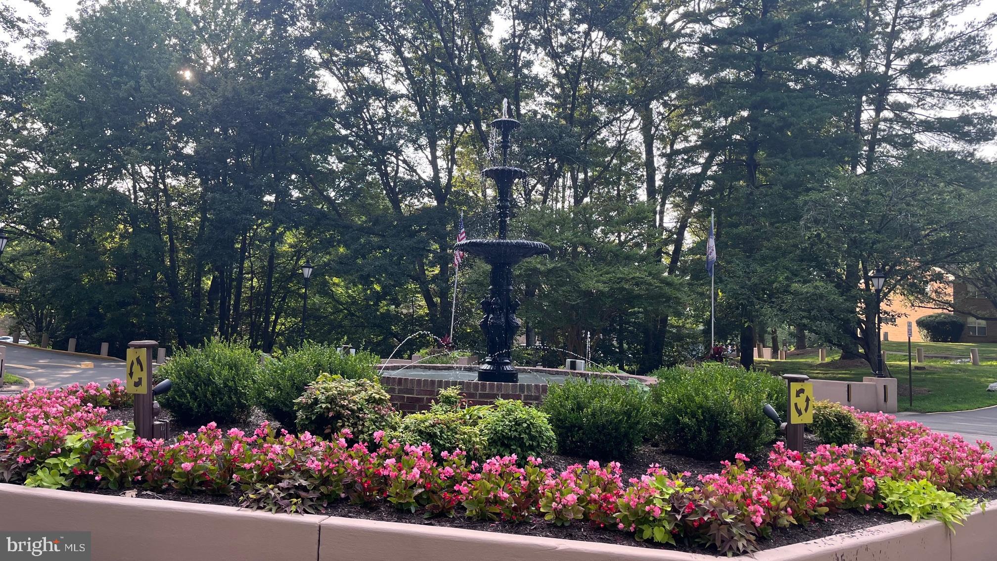 5904 Cove Landing Road, Unit 301 Burke, VA 22015 - Photo 3 of 42