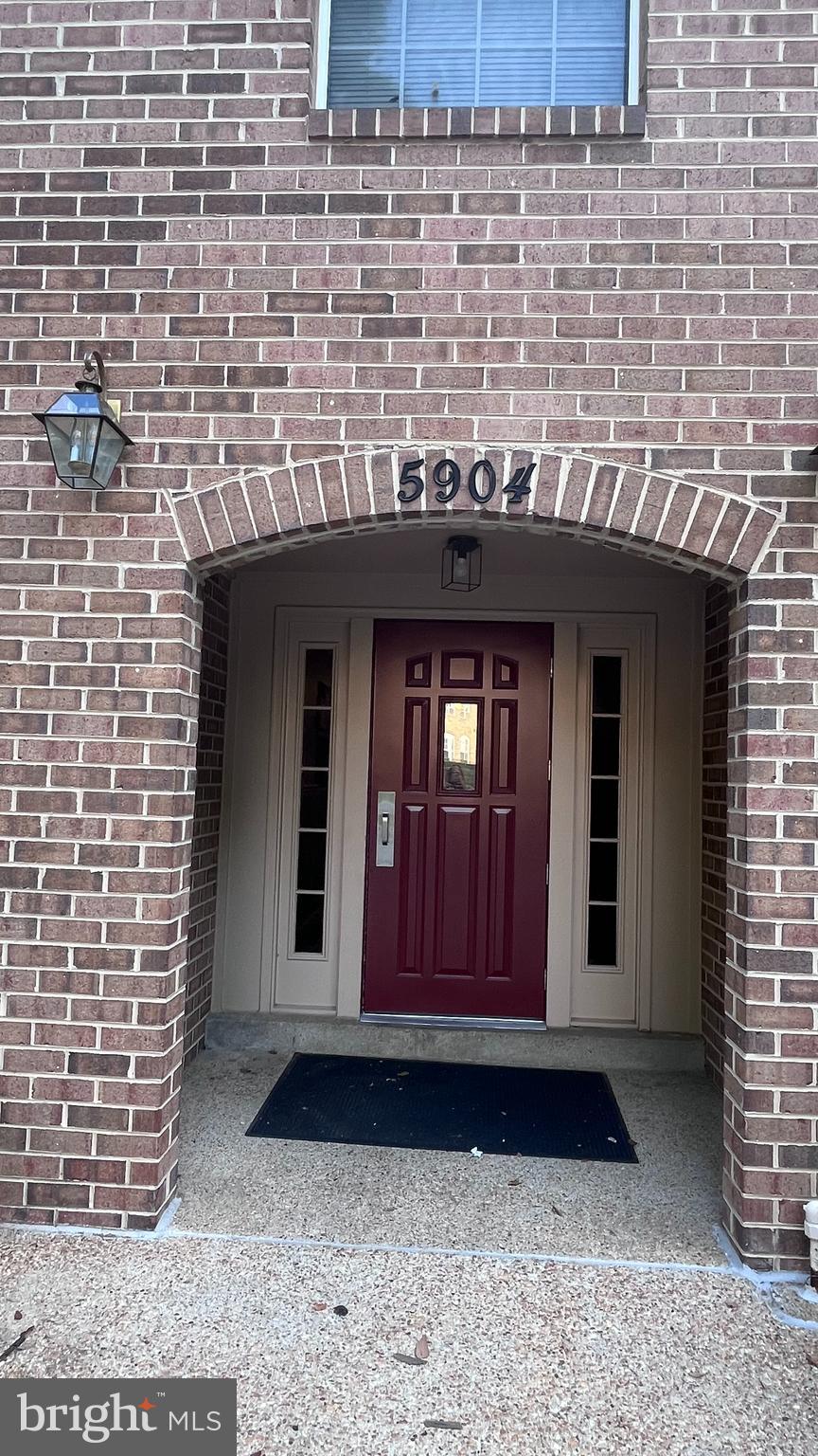 5904 Cove Landing Road, Unit 301 Burke, VA 22015 - Photo 4 of 42