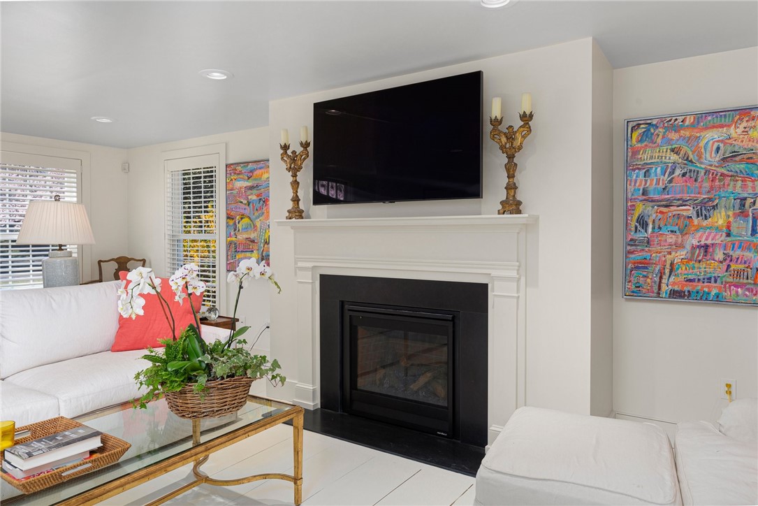 355 Puncatest Neck Road Tiverton, RI 02878 - Photo 17 of 50 Gallery Image 17