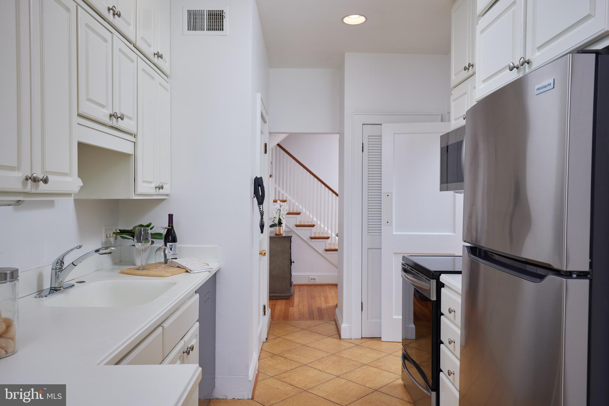 3407 Fessenden Street Northwest Washington, DC 20008 - Photo 17 of 57