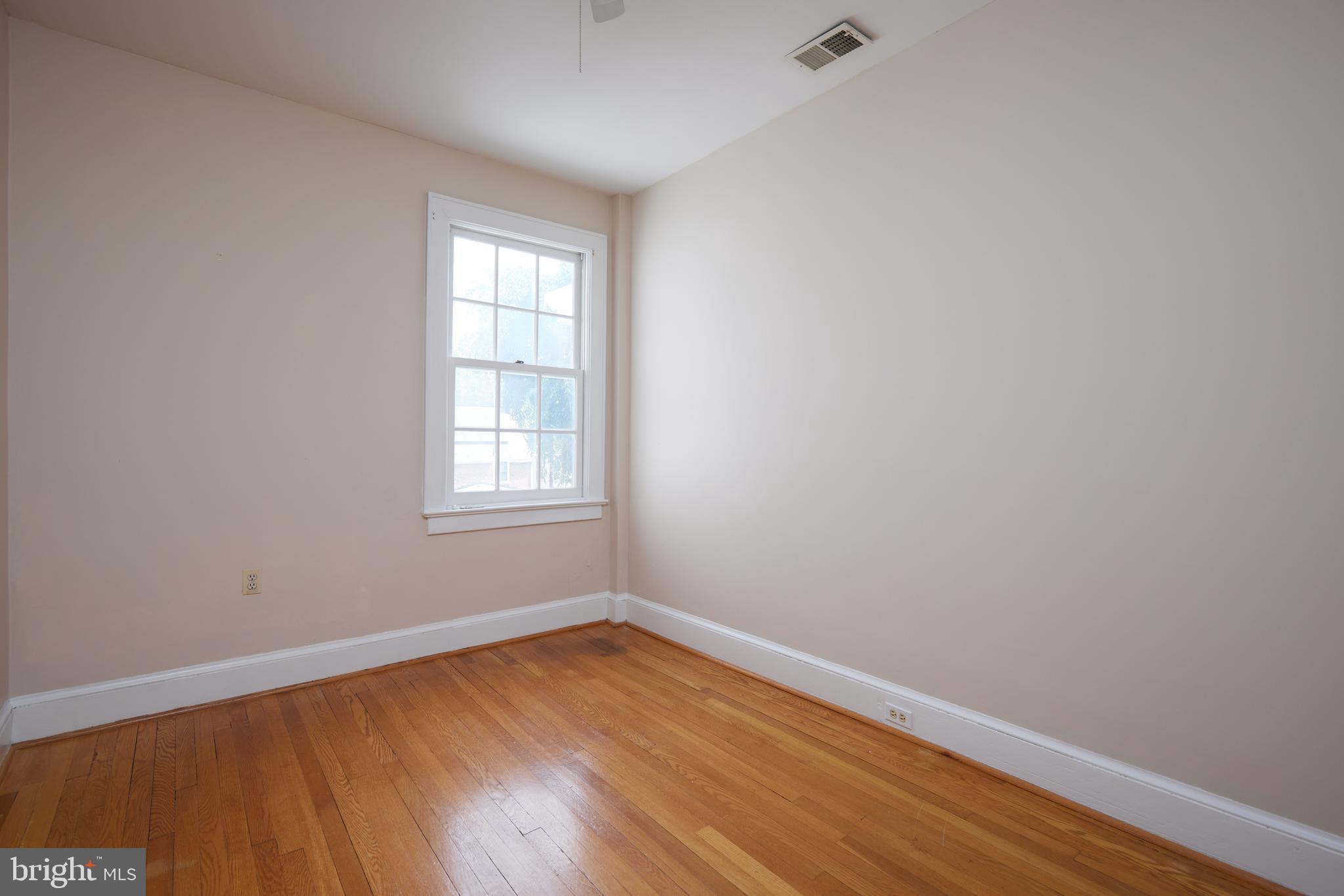 3407 Fessenden Street Northwest Washington, DC 20008 - Photo 29 of 57