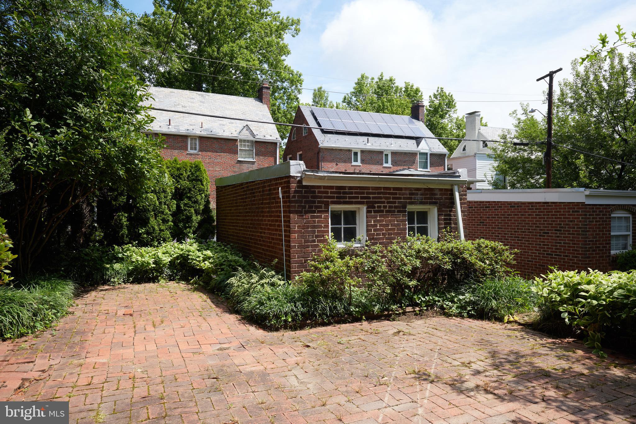 3407 Fessenden Street Northwest Washington, DC 20008 - Photo 44 of 57