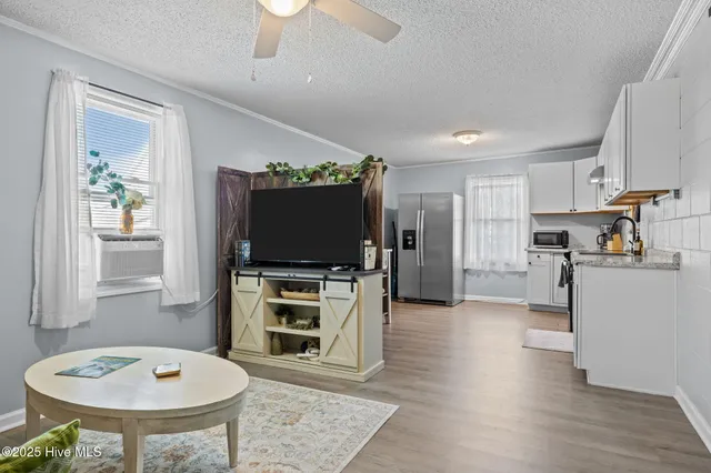 $995,000 | 205 Barefoot Lane, Atlantic Beach, NC 28512