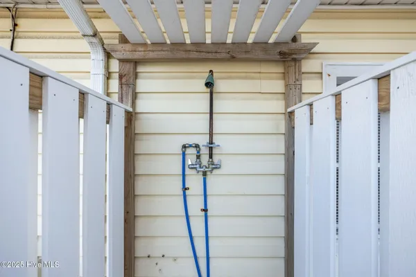 $995,000 | 205 Barefoot Lane, Atlantic Beach, NC 28512