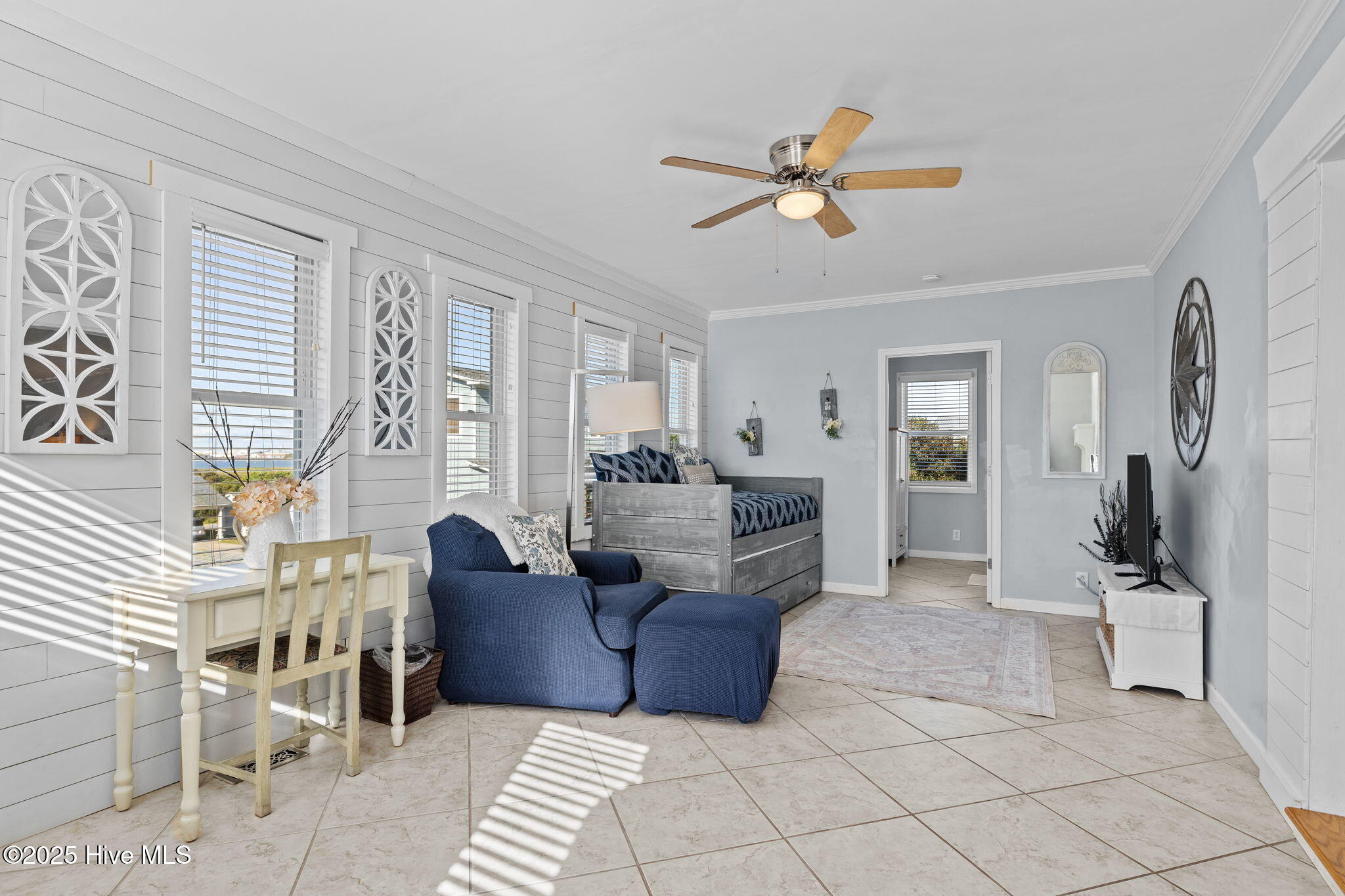 205 Barefoot Lane Atlantic Beach, NC 28512 - Photo 5 of 57 38-web-or-mls-1S3A9836