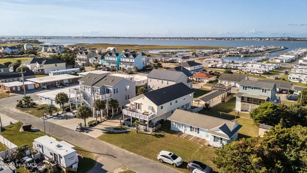 $995,000 | 205 Barefoot Lane, Atlantic Beach, NC 28512