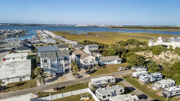 $995,000 | 205 Barefoot Lane, Atlantic Beach, NC 28512