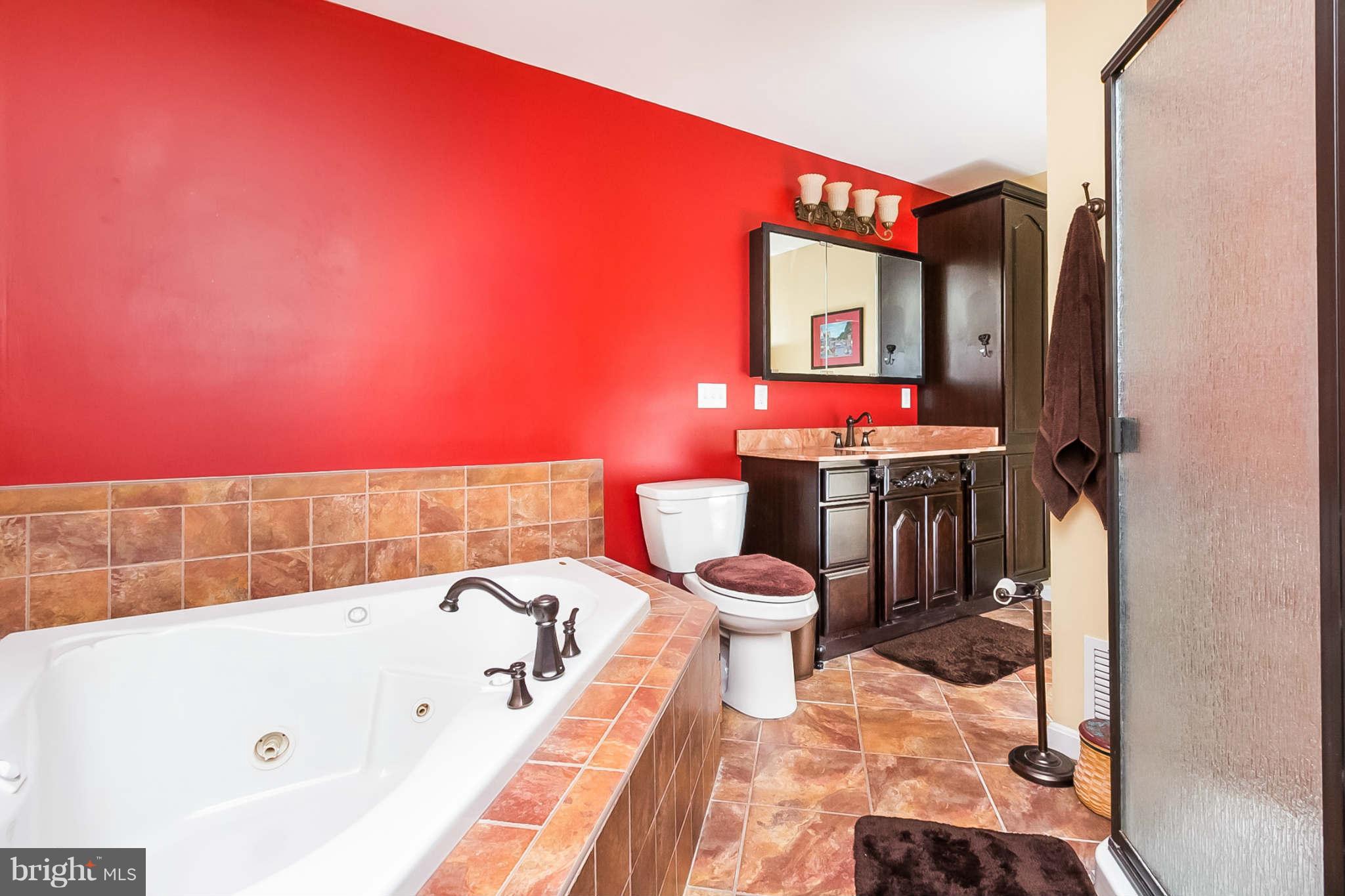2612 Ambler Road Baltimore, MD 21222 - Photo 15 of 23 Bath