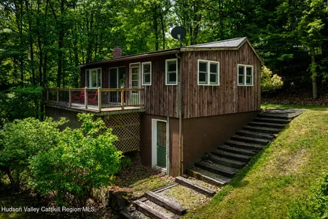 $1,150,000 | 22 Old Mill Road, Stephentown, NY 12169
